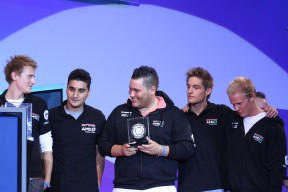 华体会hth-包含CLG绝杀BRO，CoreJJ开启传奇时刻小组赛3:2（深圳）的词条