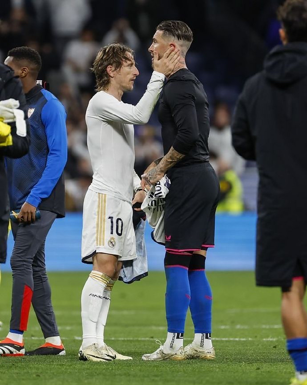 华体会登录-皇马绝杀那不勒斯,拉莫斯补时绝平足总杯的简单介绍 第2张 华体会登录-皇马绝杀那不勒斯,拉莫斯补时绝平足总杯的简单介绍 第2张