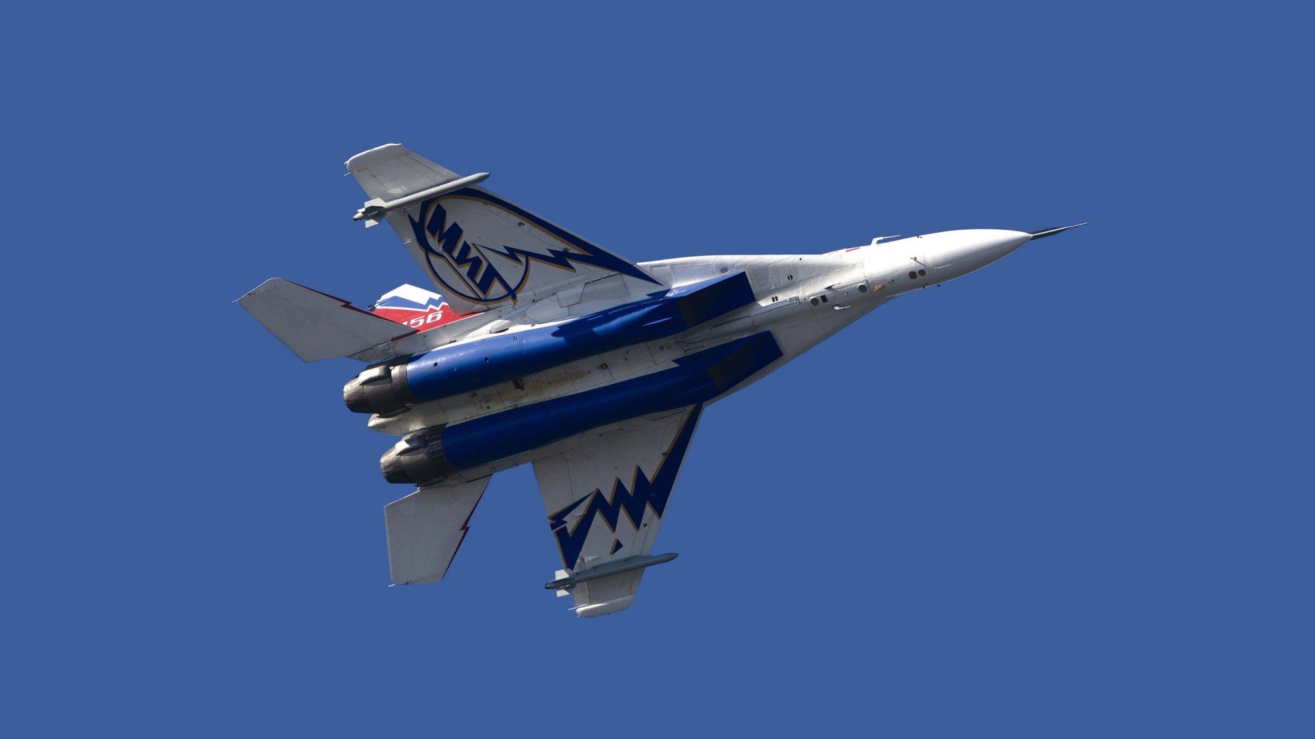 华体会体育-孤岛绝境，阿圭罗于国家德比之夜，炸裂沉默之海  第1张